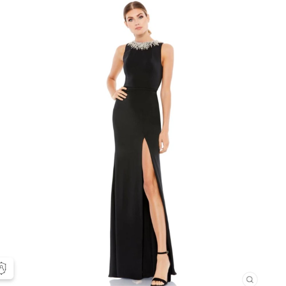 SLEEVELESS RHINESTONE COLLAR COLUMN GOWN COLOR — Black New With Tags Size 0